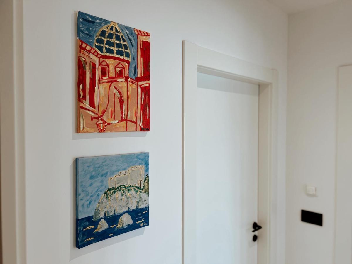 Dawn & Dusk - Modern Two Bedroom Apartment With Mountain Views Čilipi المظهر الخارجي الصورة